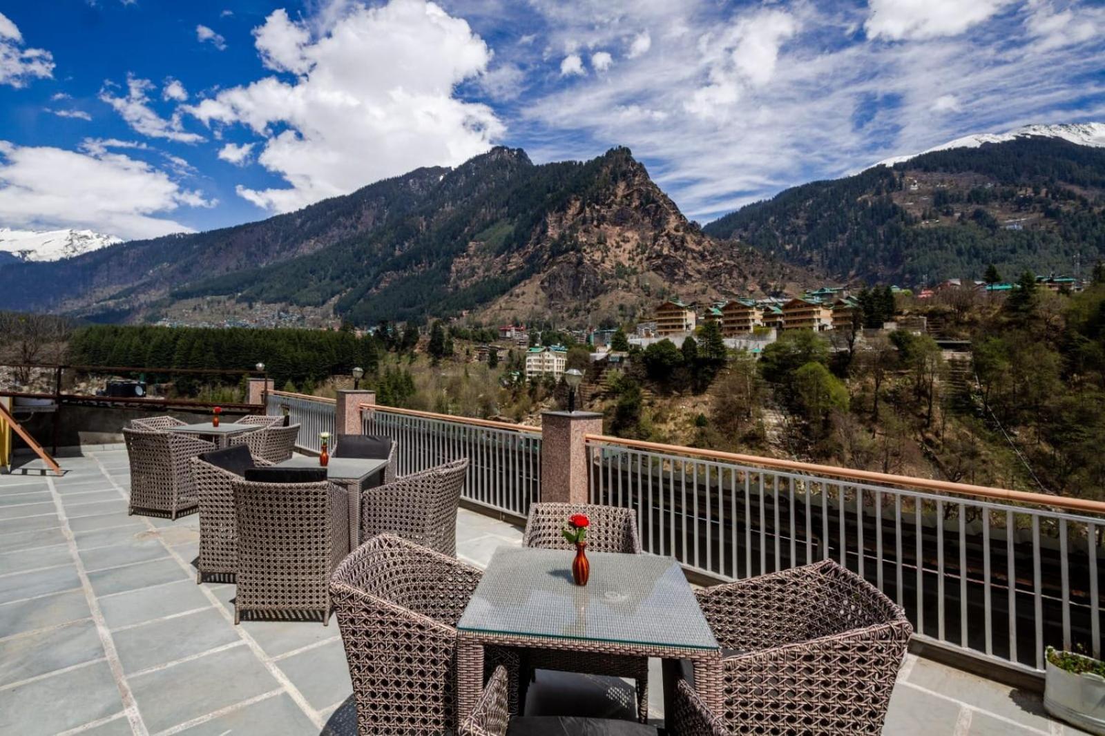 Sarthak Regency By Rph Group ,Rangri, Manali,Hp,Just 1 Kms From Volvo Parking — Photos 2